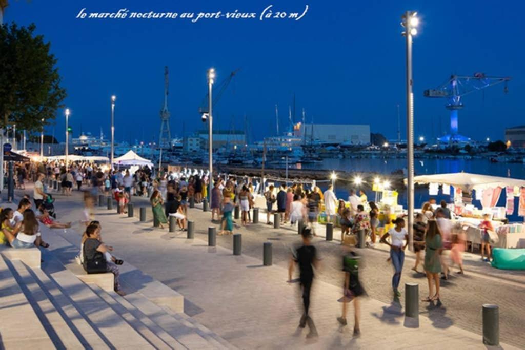 Апартаменты Le Mistral Location Ла-Сьота Экстерьер фото